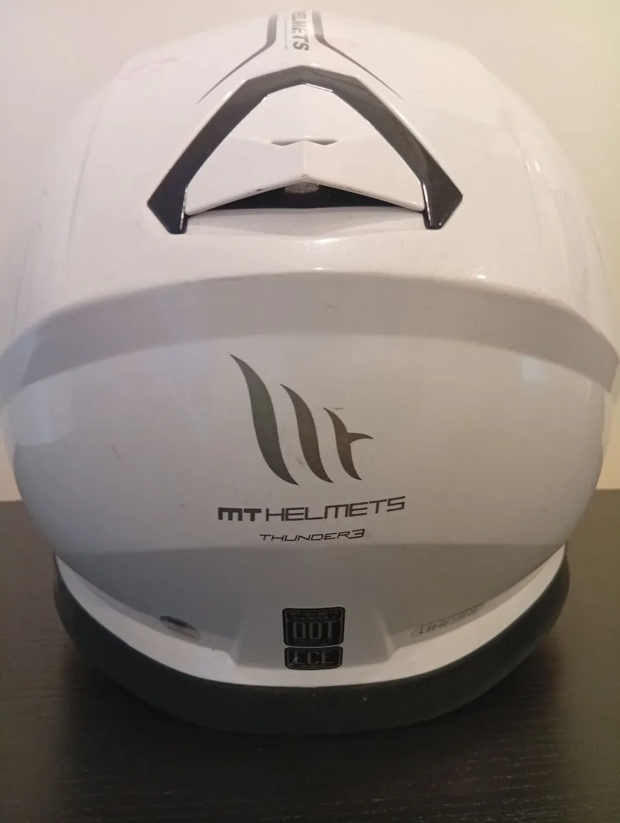 Motorcycle Helmet+Tinted Visor - Image 2