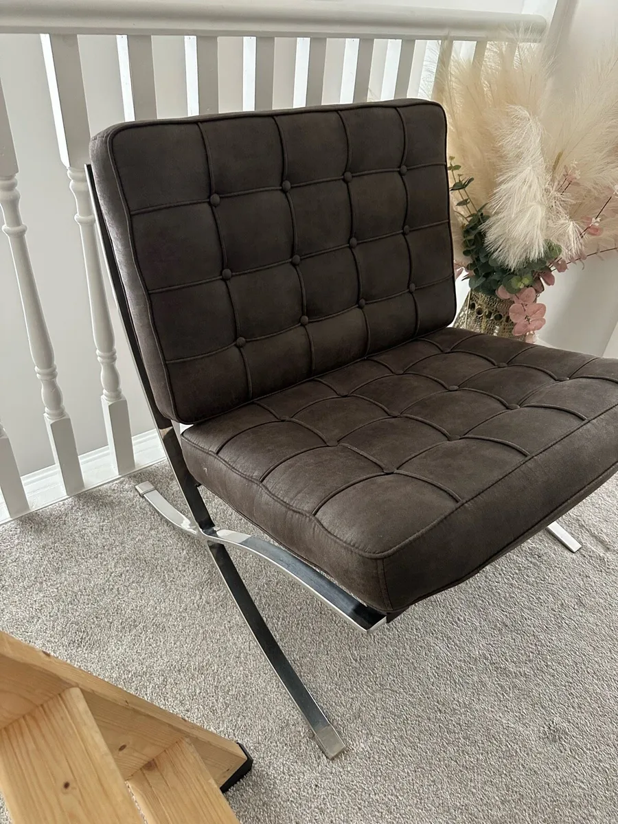 Lounge Chair - Image 2