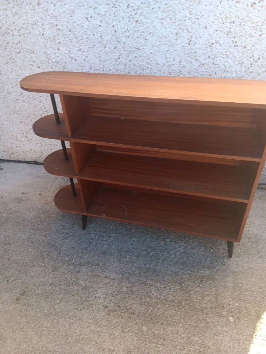 Book shelf - Image 1