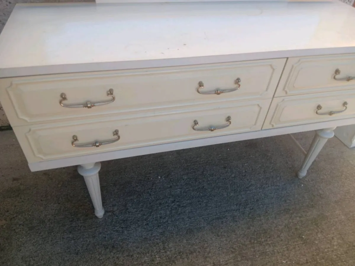 Retro dressing table - Image 2