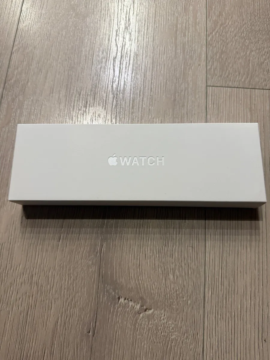 Apple Watch Series 10 - Image 2