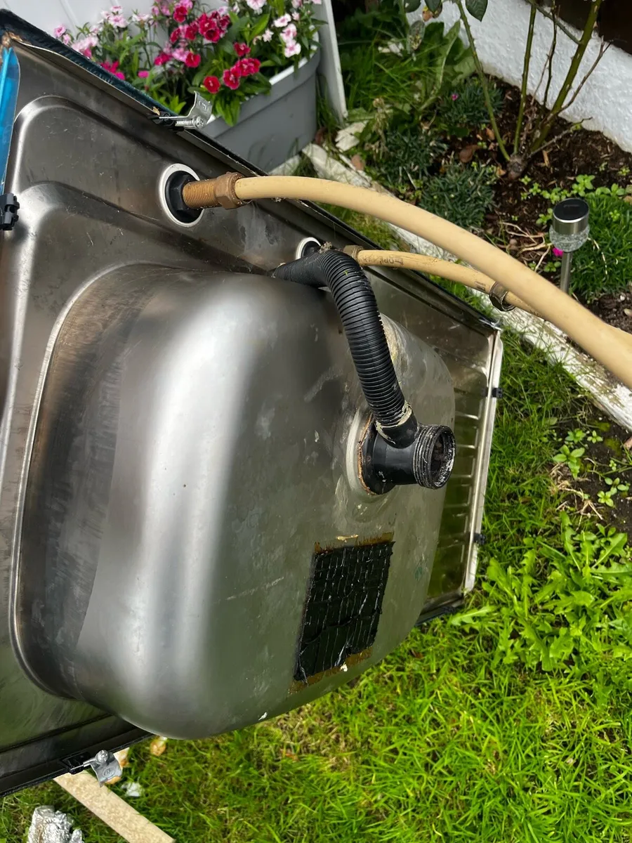 Kitchen sink - Image 3
