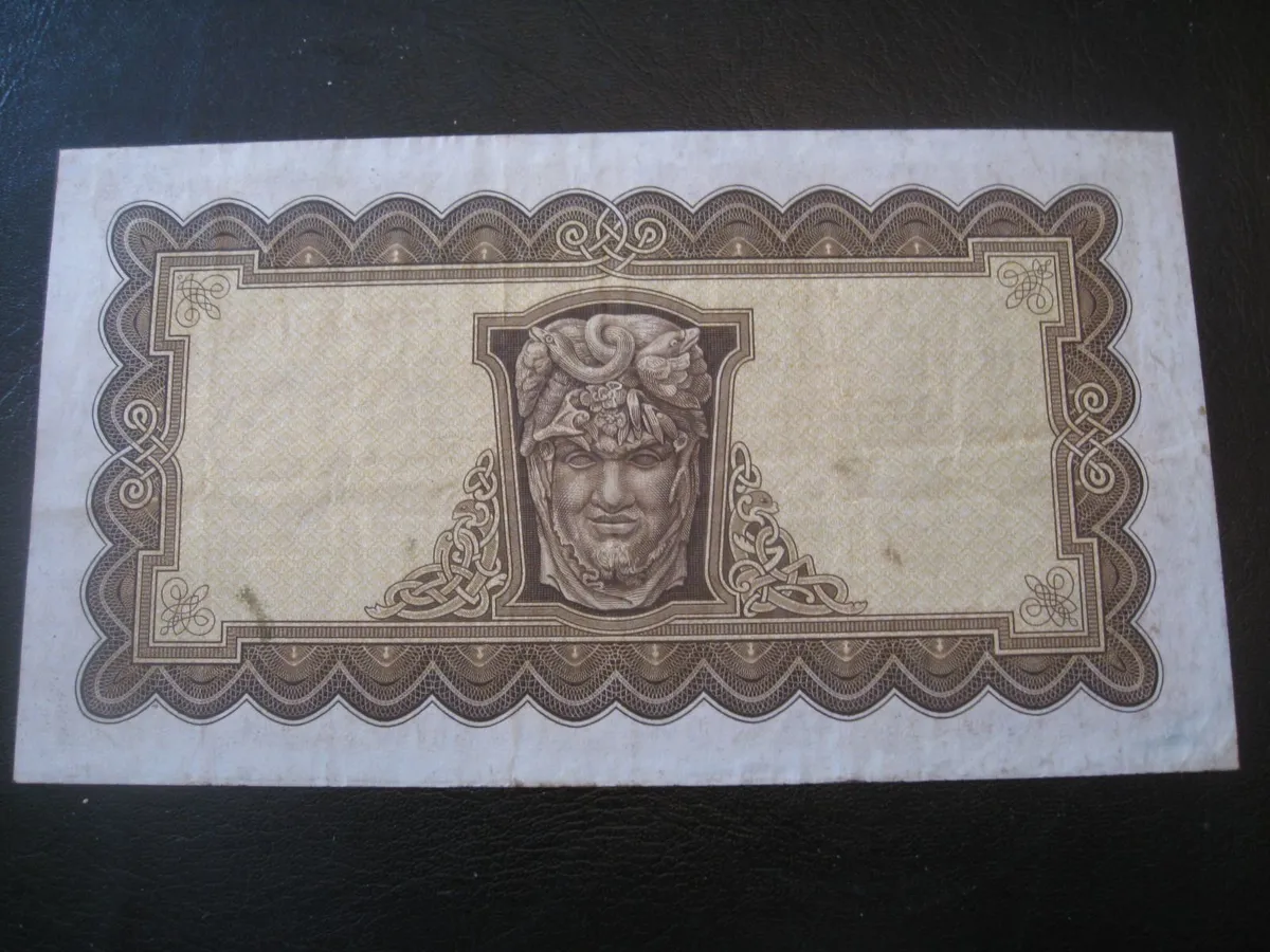 5 Pound Lavery Notes - 70 Euros Each - Image 2