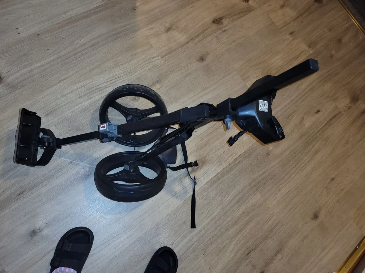 Golf trolley