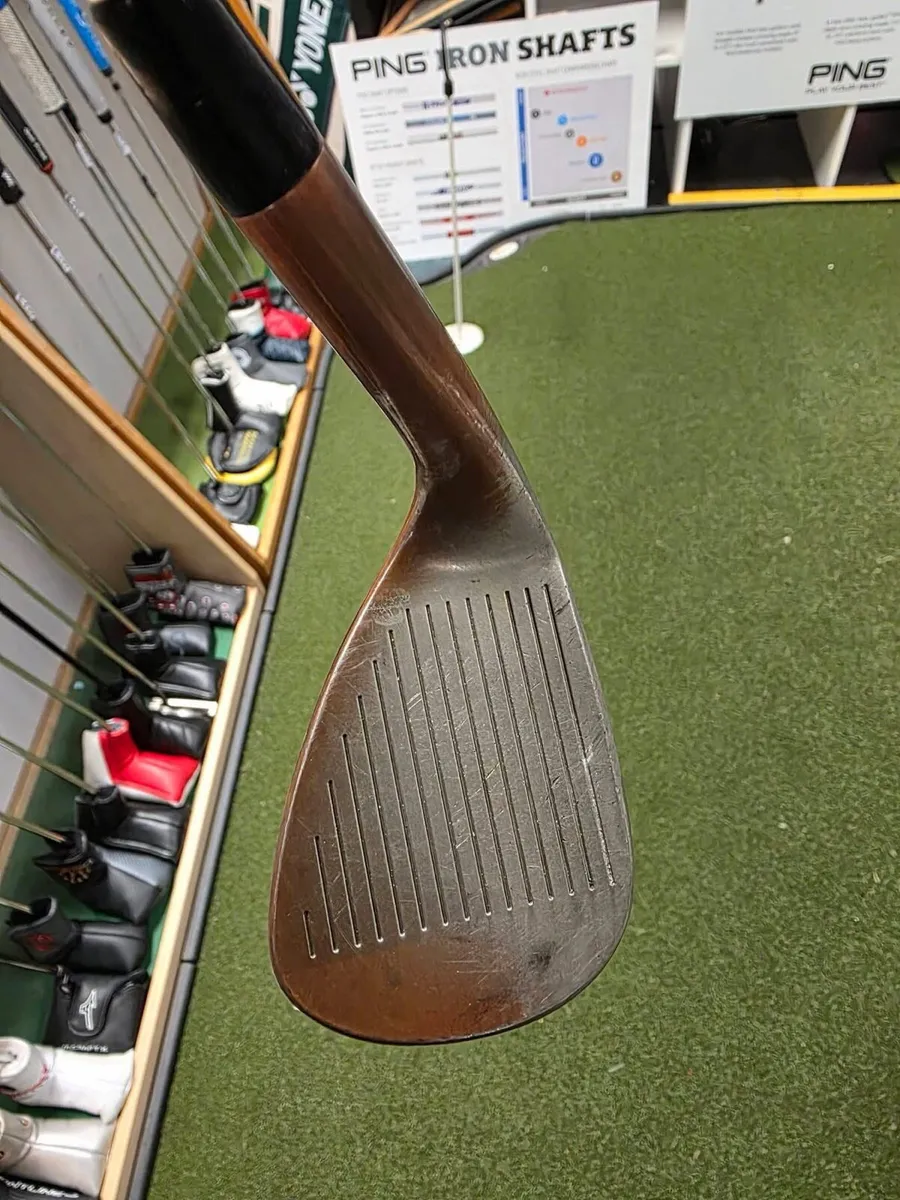 Mizuno T22 Forged Sand Wedge - Image 2