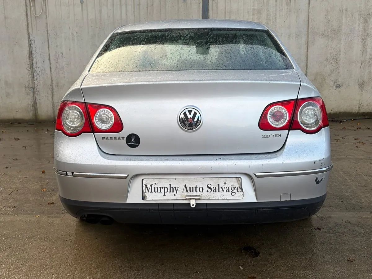 2008 VW Passat parts - Image 2