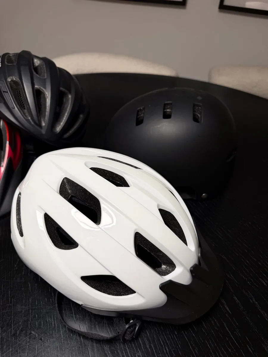 4 x Bike Helmets - Image 3