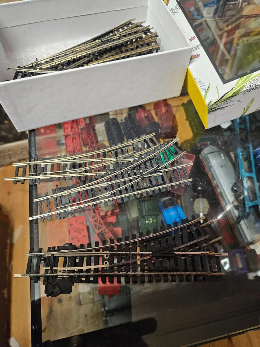 Hornby OO Gauge Points - Image 2