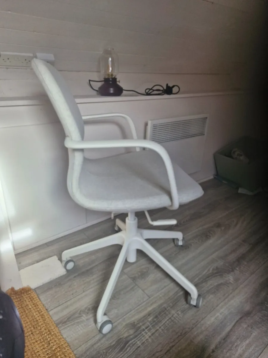 Chair - Image 2
