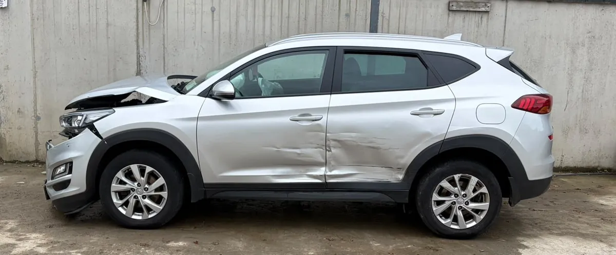 2020 Hyundai Tucson parts - Image 3