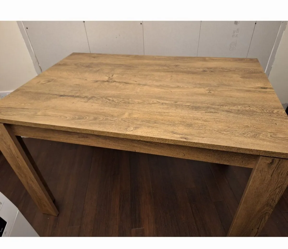 Dinning table - Image 1
