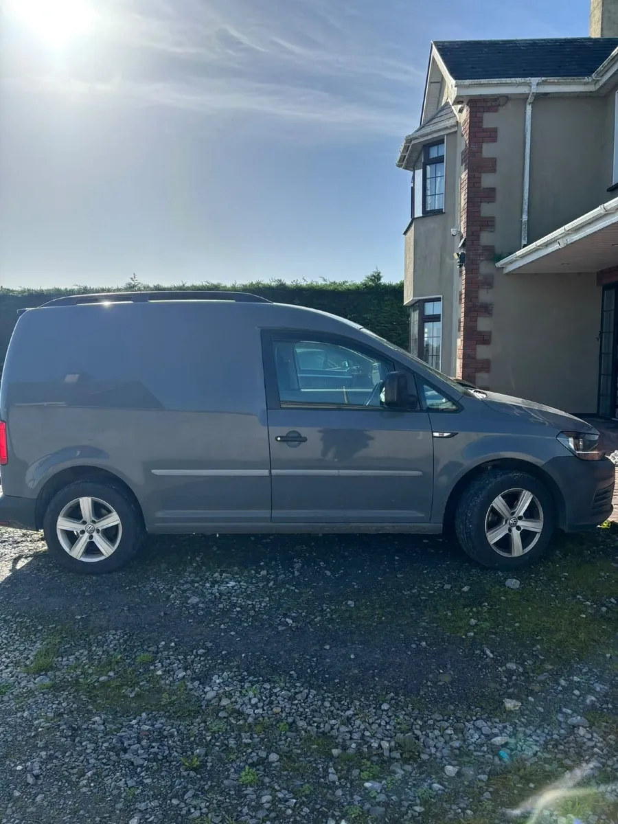 Volkswagen Caddy 2018 - Image 3