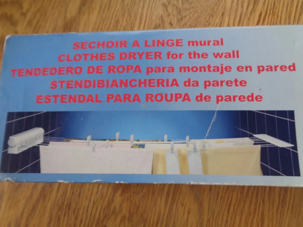 Retractable Clothes Line for Sale - Image 1