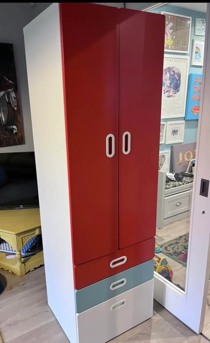 Children’s Wardrobe - Image 2