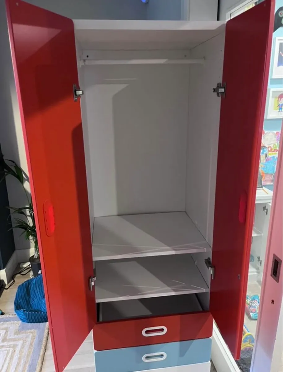 Children’s Wardrobe - Image 3