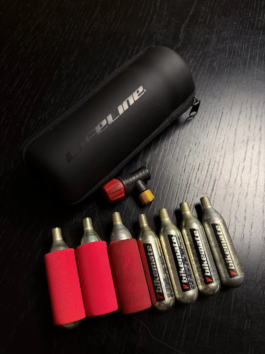 Bike CO2 Cartriges + Cover - Image 1