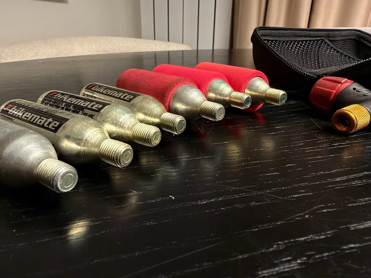 Bike CO2 Cartriges + Cover - Image 2
