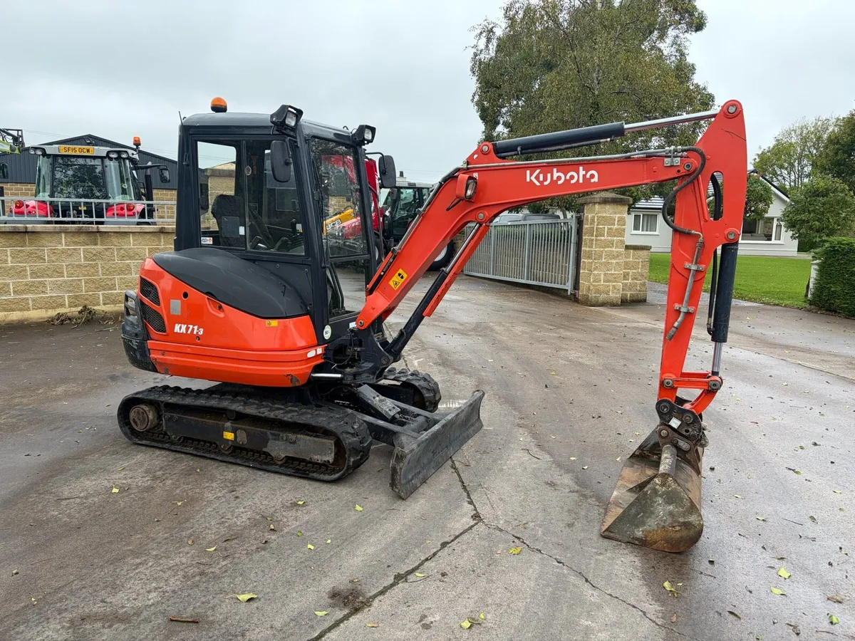 Kubota kx 71-3 .3 ton digger - Image 1
