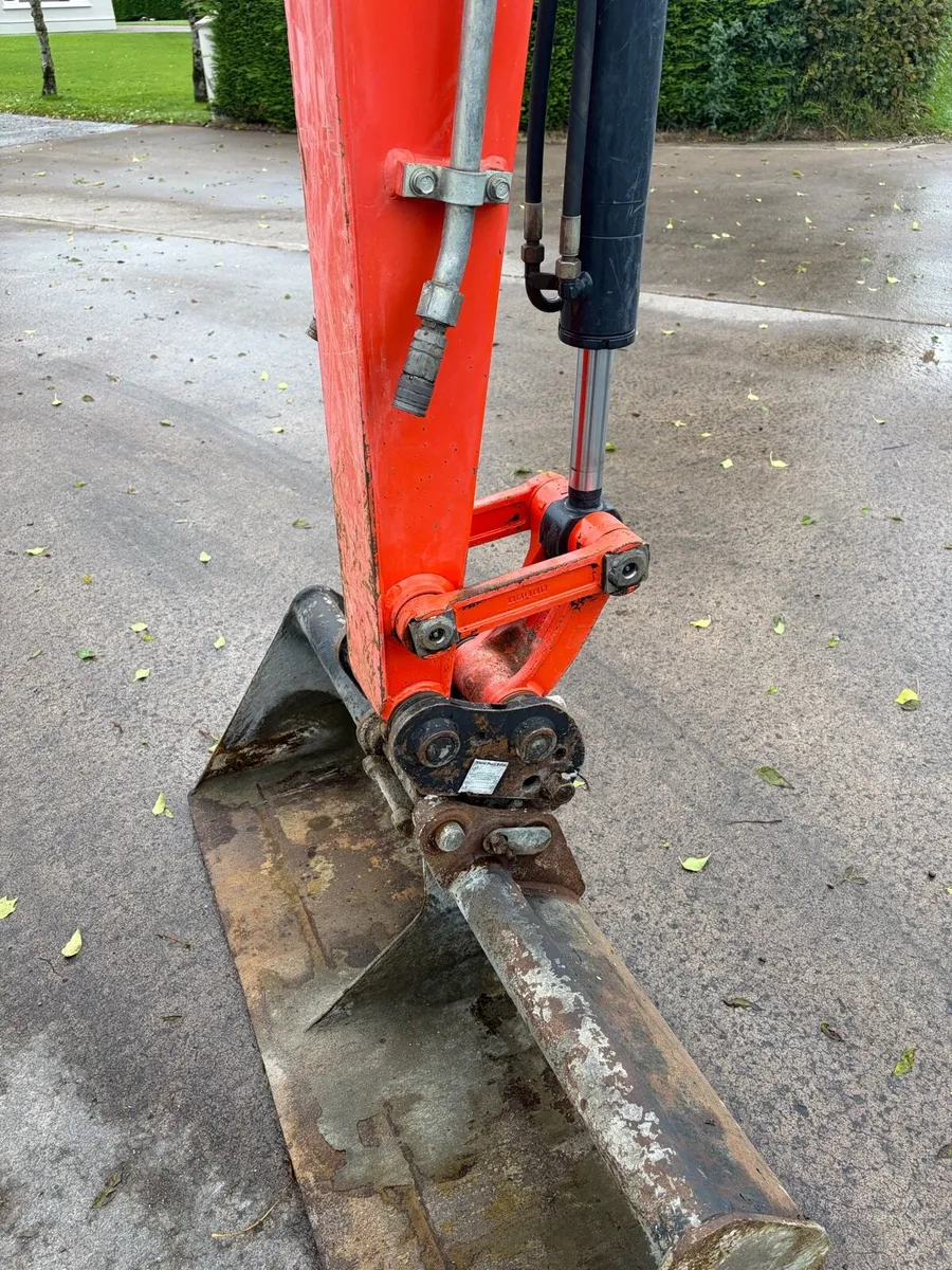 Kubota kx 71-3 .3 ton digger - Image 4