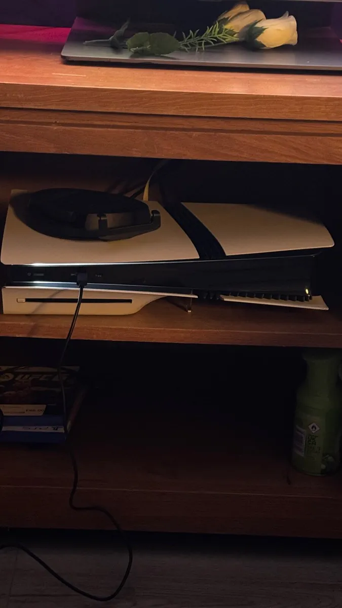 PS5 Pro 3TB bundle - Image 1