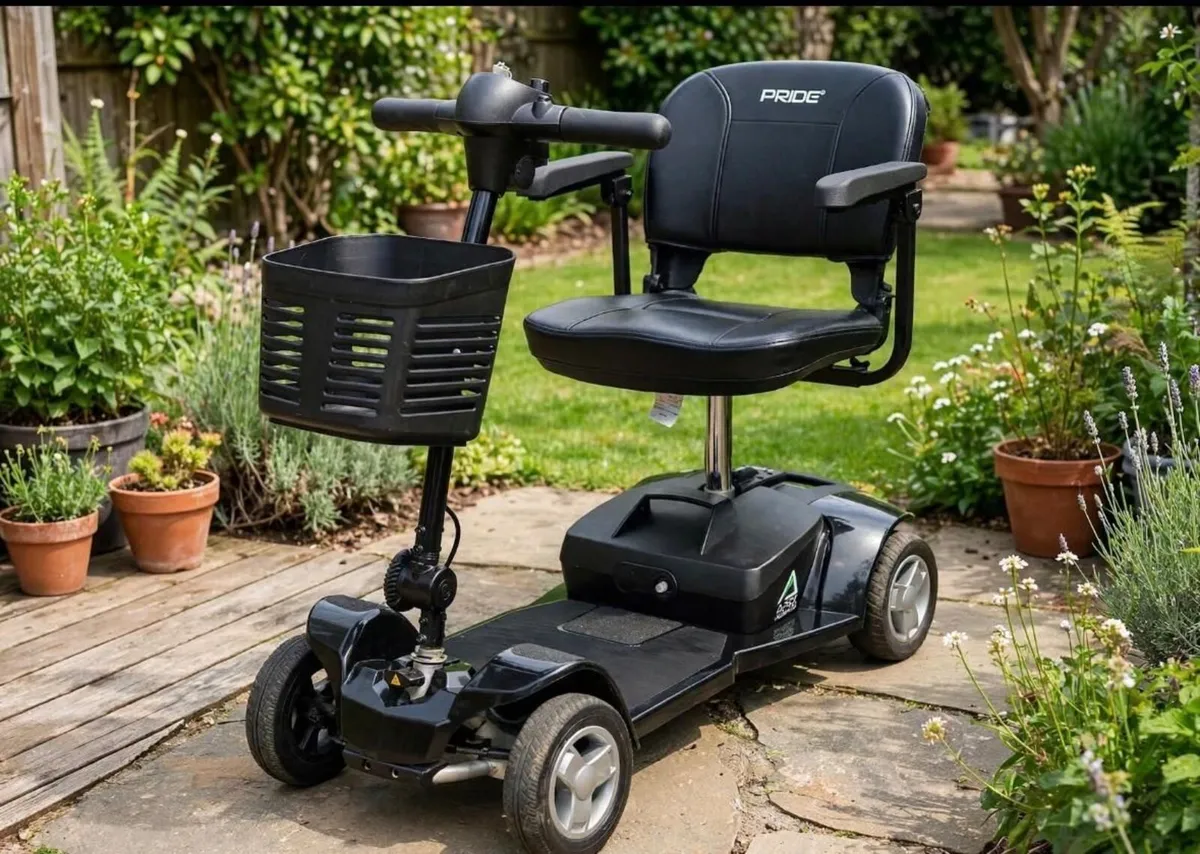 Mobility Scooter Lightweight & Foldable - Image 1