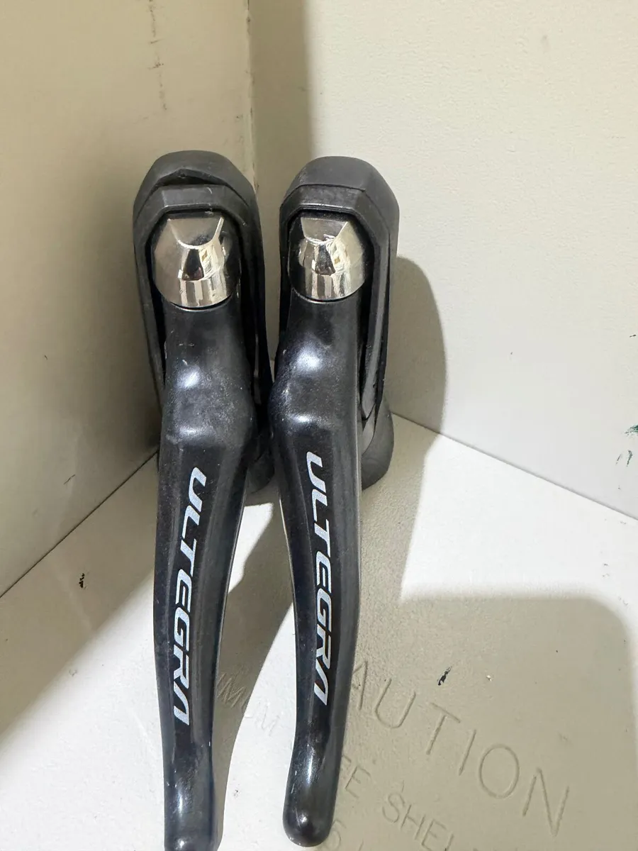 Shimano Ultegra ST-R8020 STI Set 2xll Speed Hydrau - Image 1