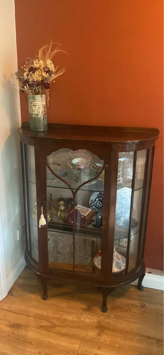 Vintage glass cabinet - Image 1