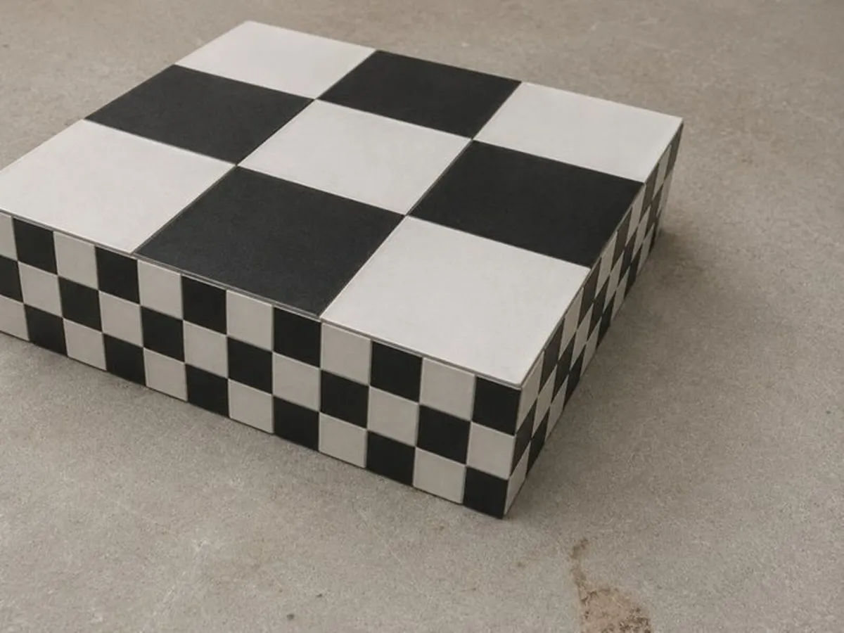 Black & White Checkerboard Plinth Display Pedestal - Image 4