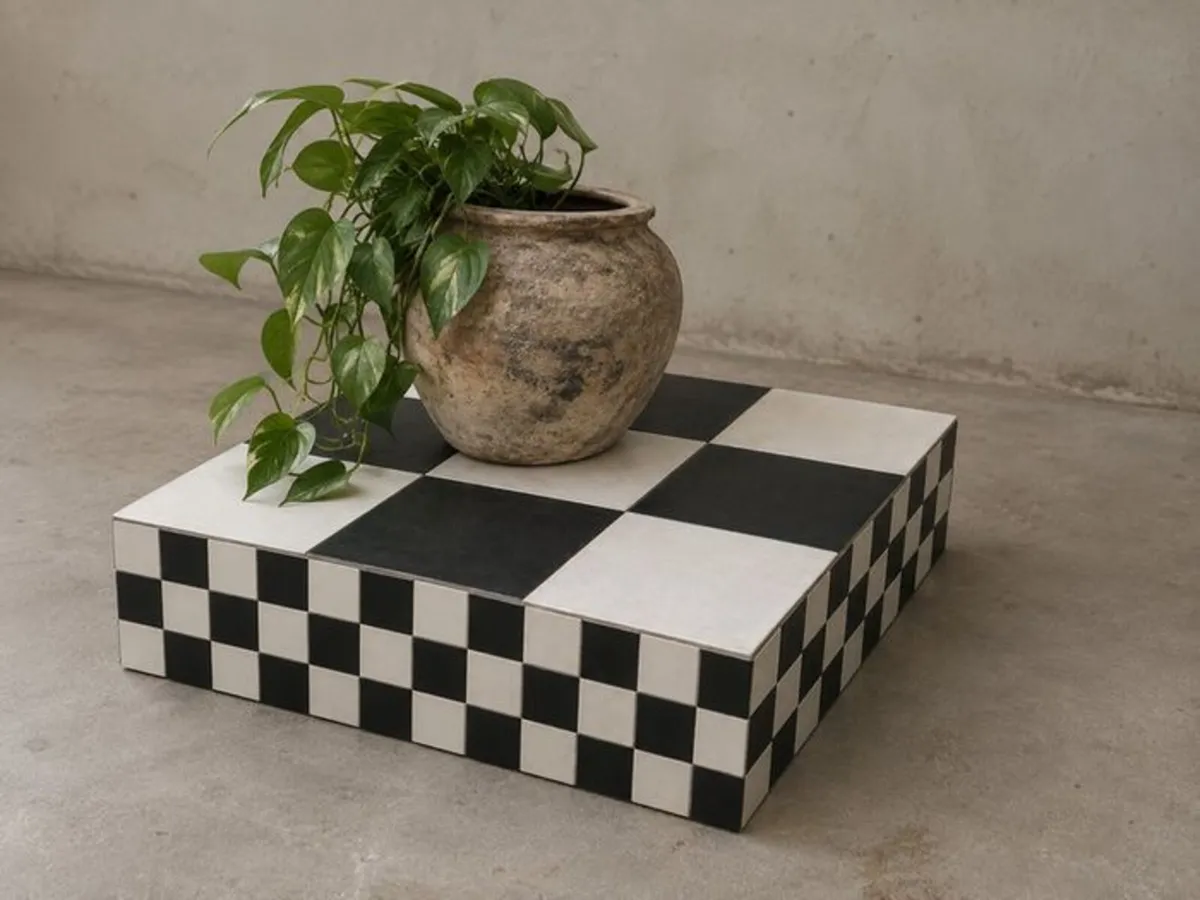 Black & White Checkerboard Plinth Display Pedestal - Image 3
