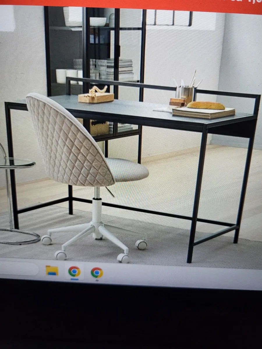Office desk - Image 3