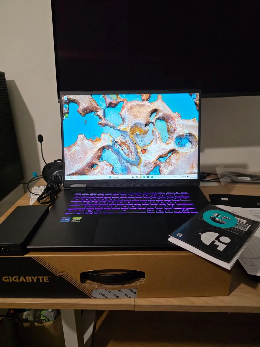 Gigabyte Gaming A16 RTX 5070 | i7-13620H - Image 1