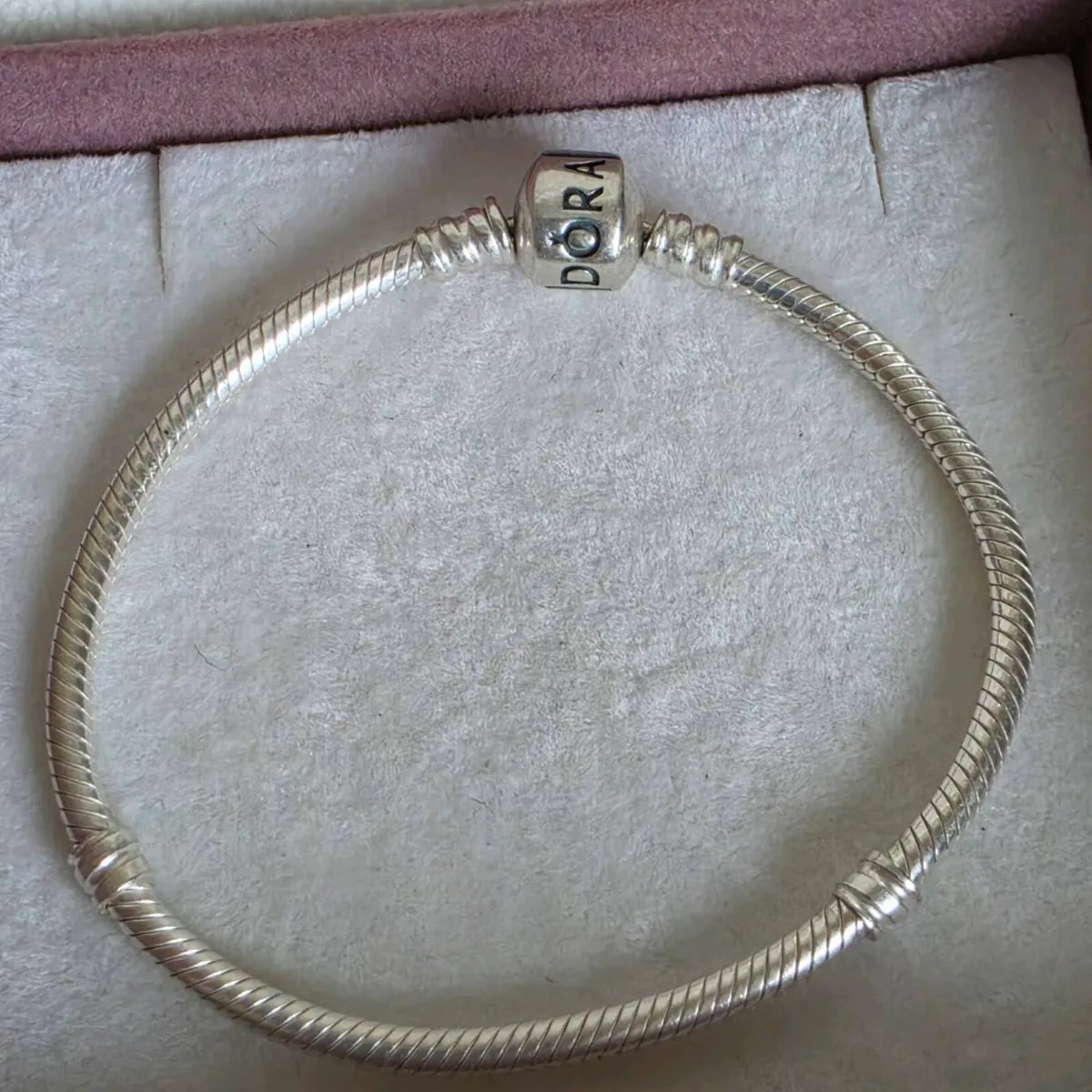 Pandora bracelet barrel clasp size 18cm - Image 2