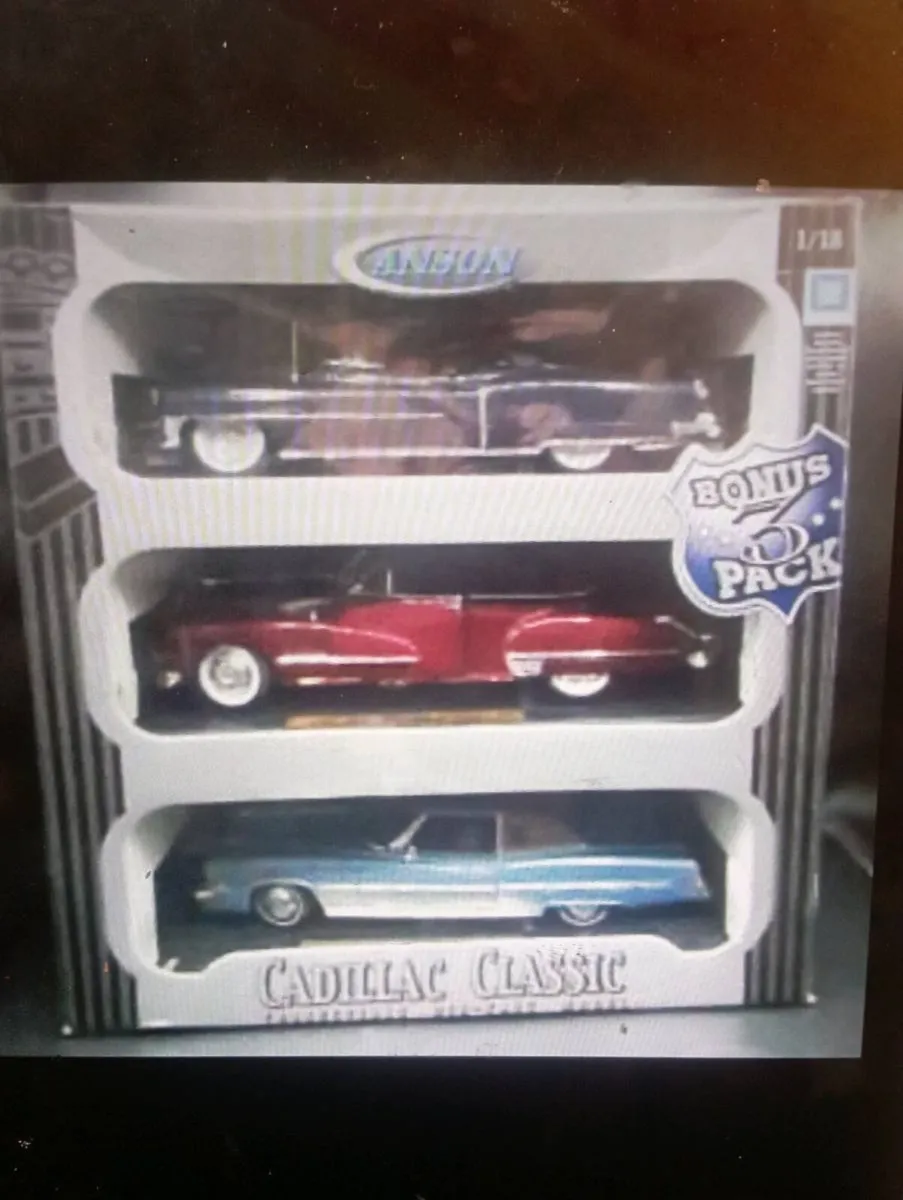 ANSON CADILLAC  BONUS 3- CAR PACK 1-18 SCALE - Image 1
