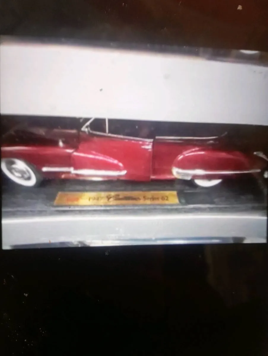 ANSON CADILLAC  BONUS 3- CAR PACK 1-18 SCALE - Image 3