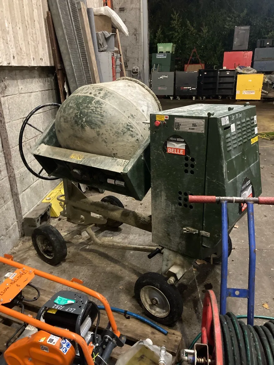 Belle 100 XT Diesel Cement Mixer - Image 2