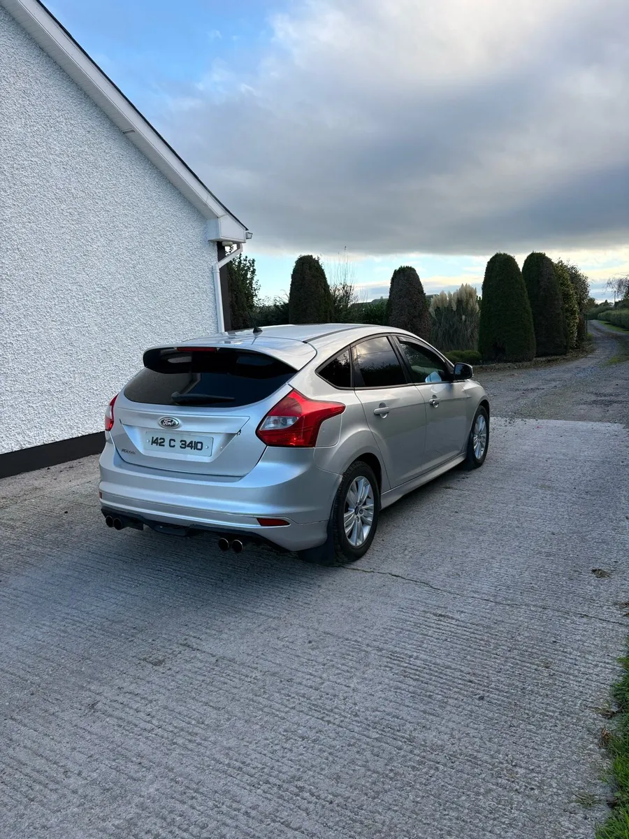 Ford Focus Commercial - Image 4
