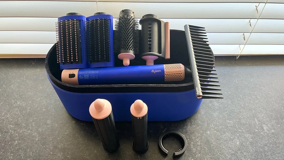 Dyson Airwrap multi-styler Complete Long - Image 1