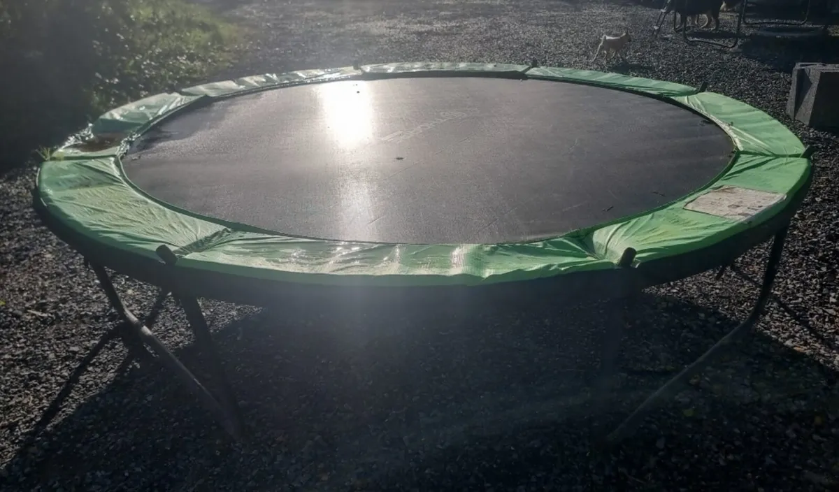 Trampoline base