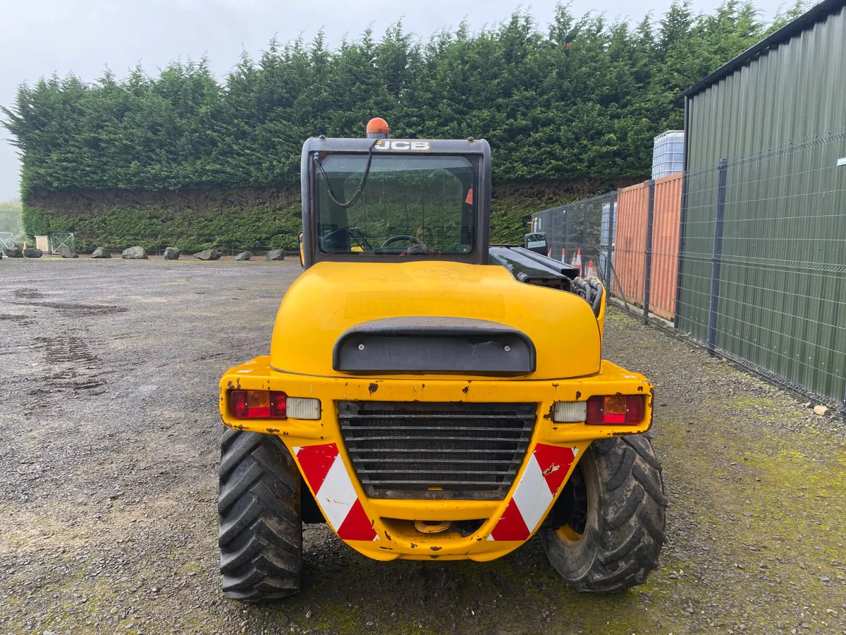 JCB 520-40 COMPACT TELEHANDLER YEAR 2012 - Image 3