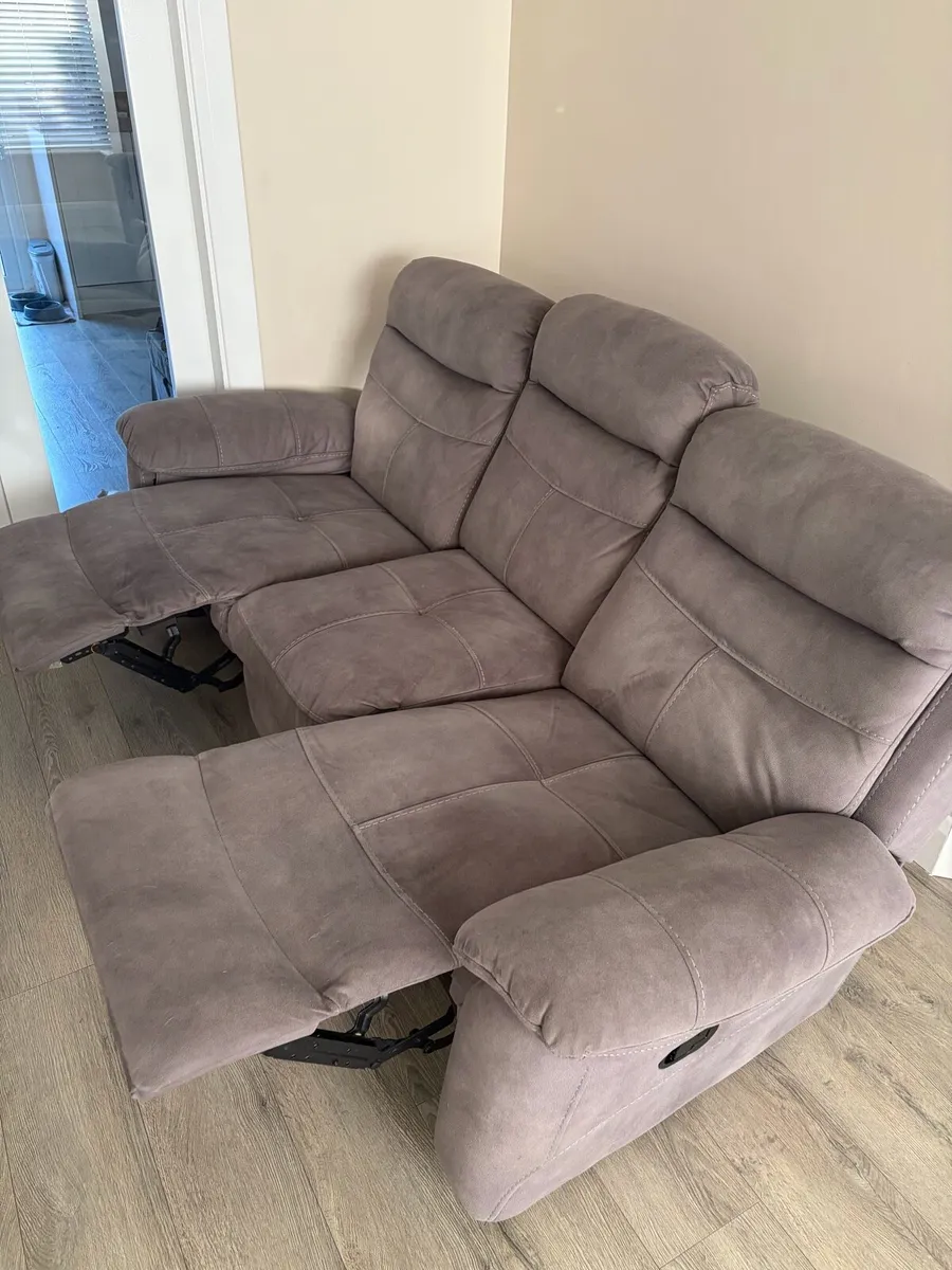 3+1+1 - Image 1