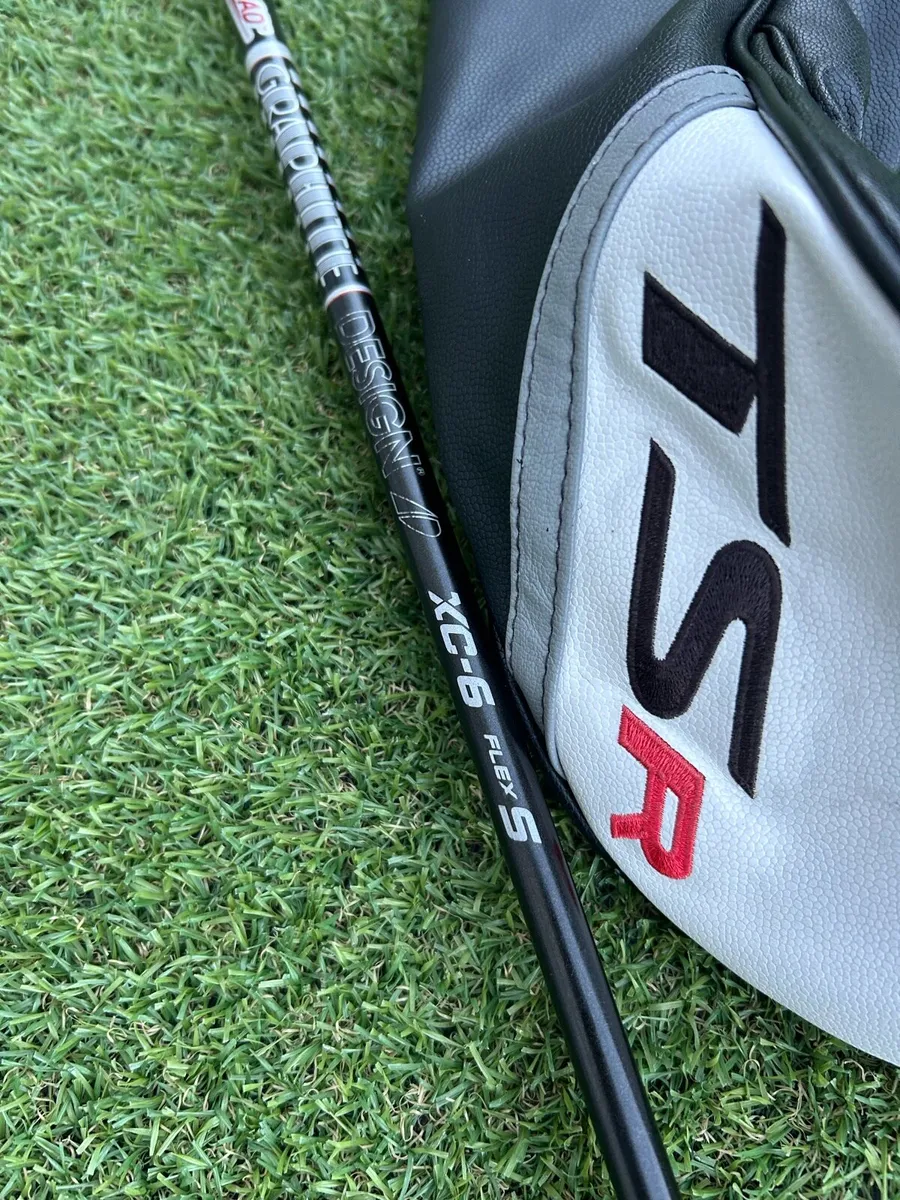 Titleist TSR4 w/ Tour AD shaft - Image 4