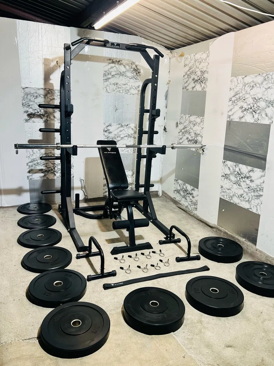170KG BARBELL SET COMMERCIAL HALF RACK BENCH + - Image 1
