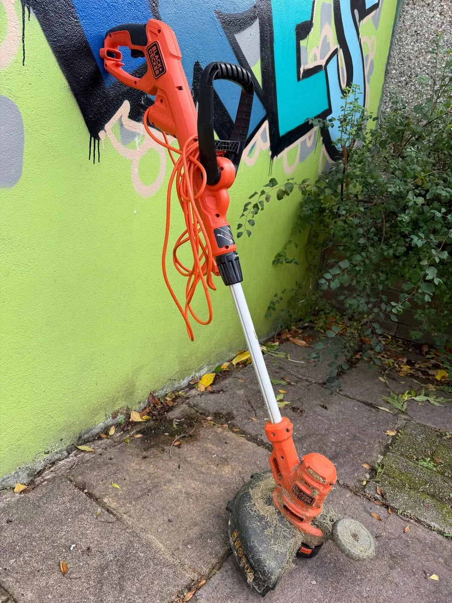 Trimmer/Edger Black&Decker - Image 1