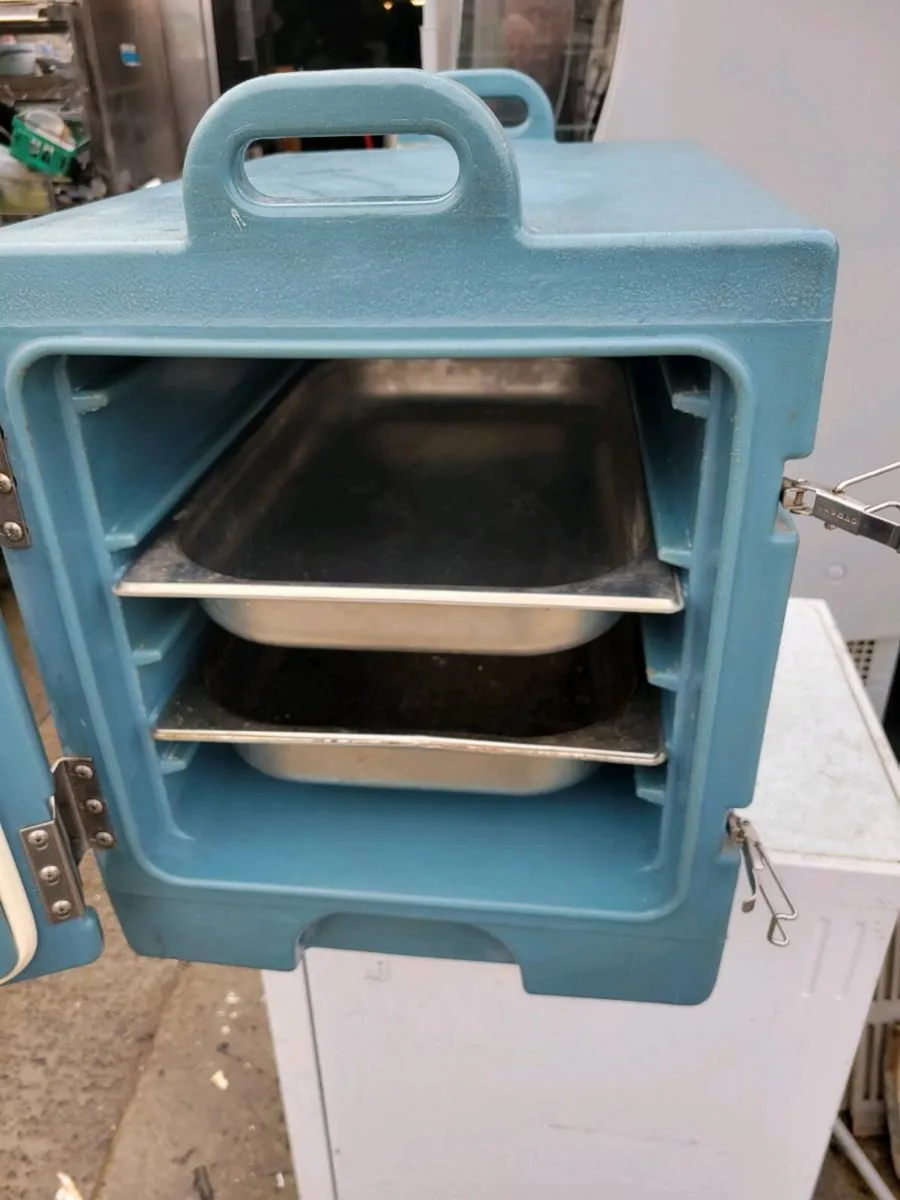 Food Insulated Box CAMBRO - Image 3