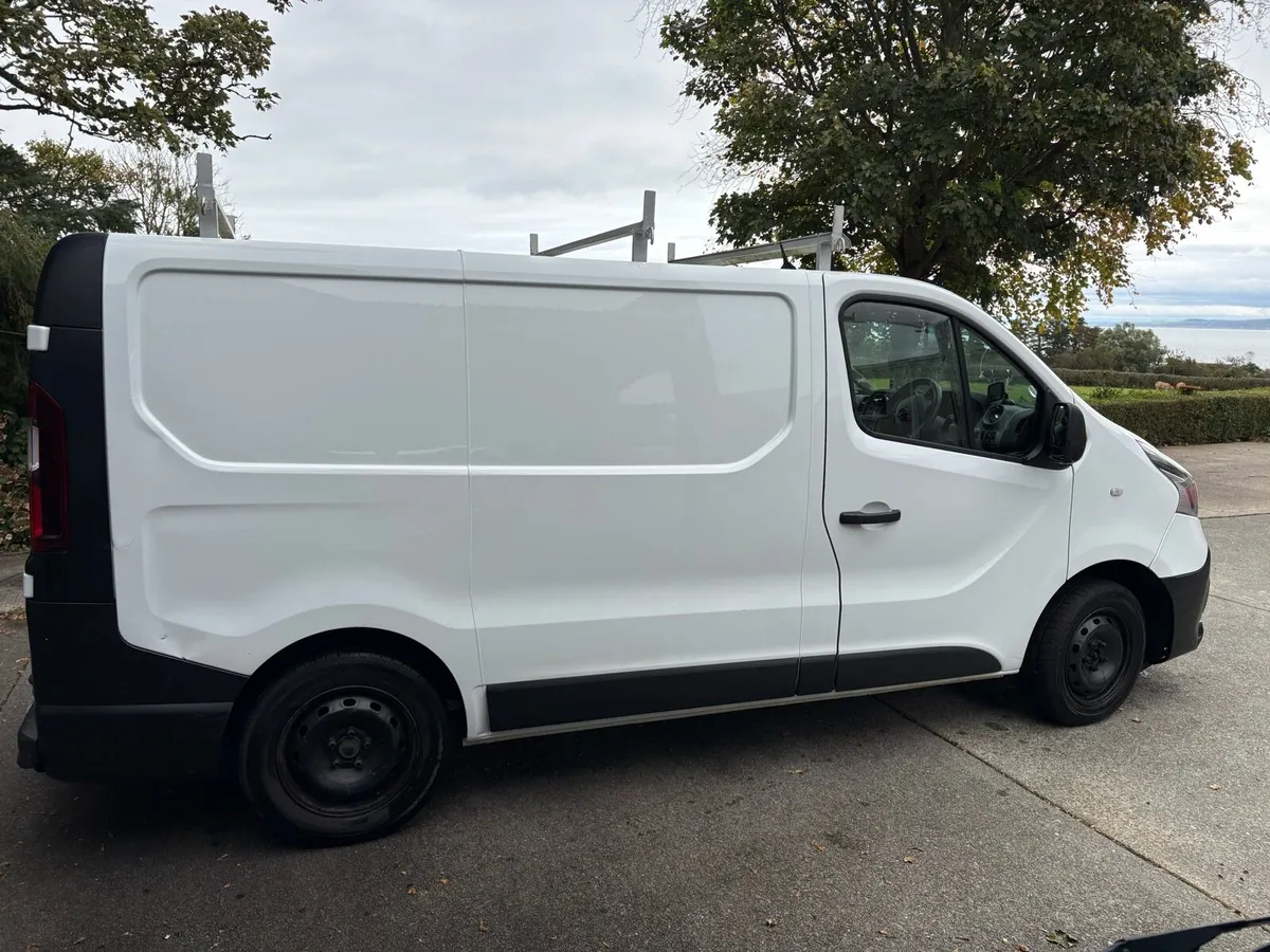 2017 Renault Trafic 1.6 dCi Business - 41.6k km - Image 3