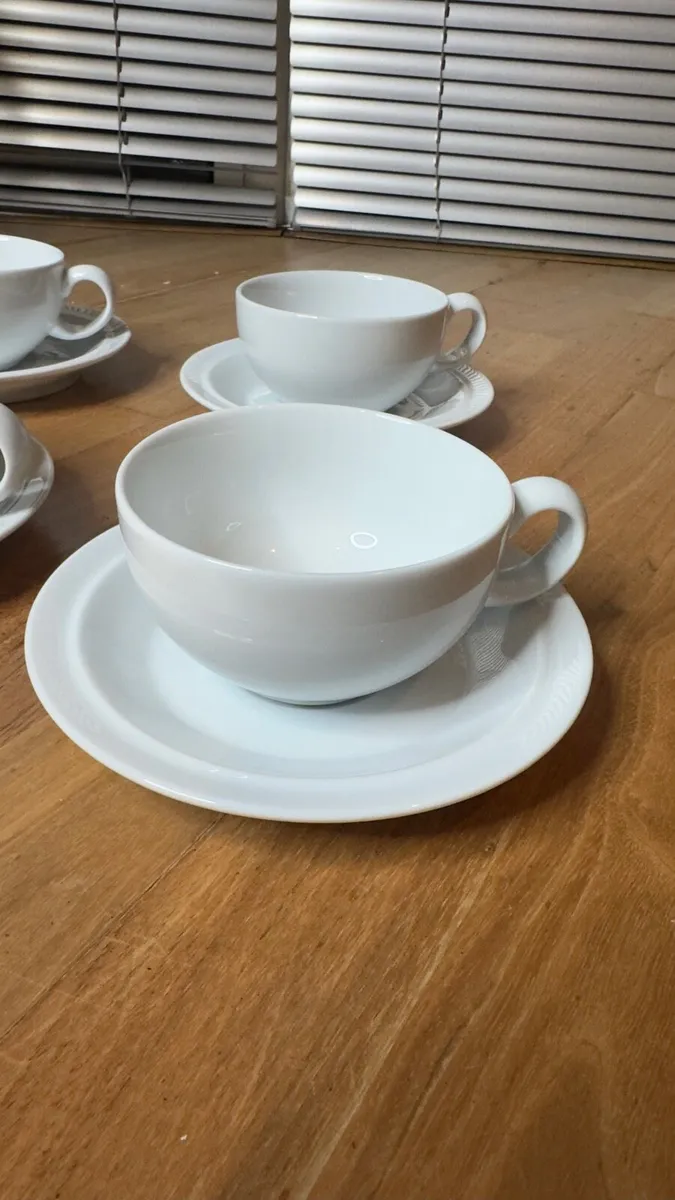 Denby White Cappuccino Cups & Saucers – Set of 4 - Image 2