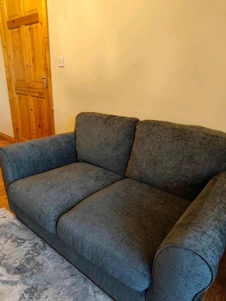 3-Seater & 2-Seater Sofa Set for Sale - Image 4