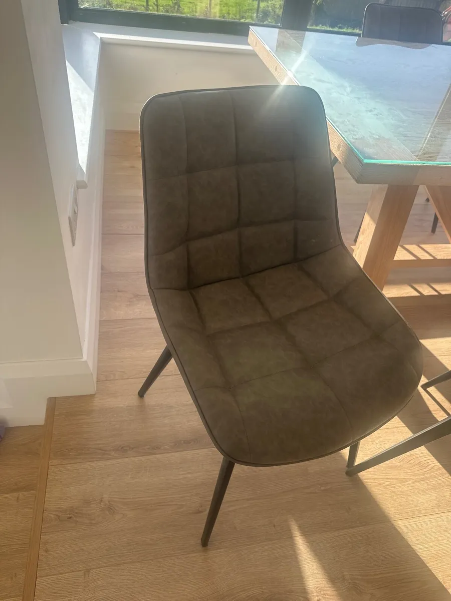 Kitchen chairs - Image 1