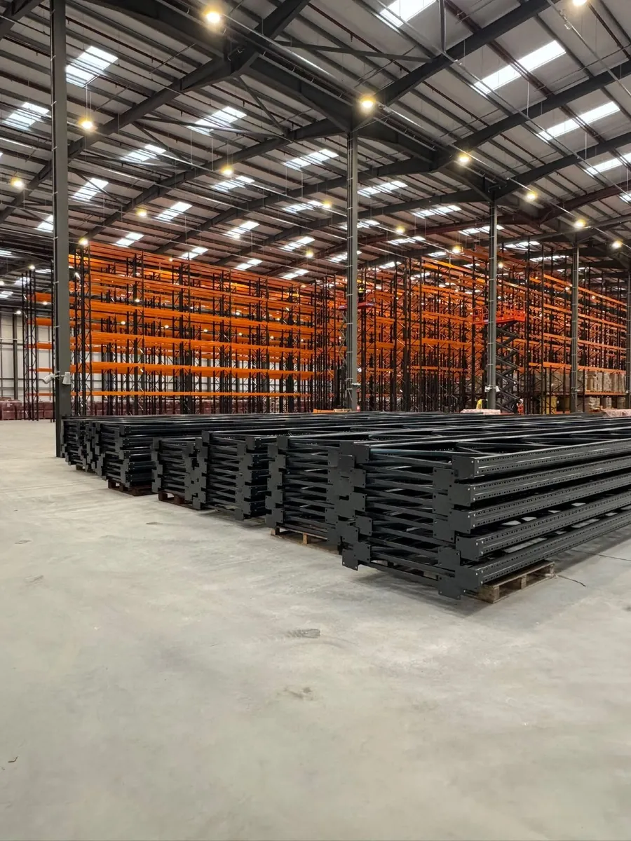 Warehouse pallet racking - Image 1