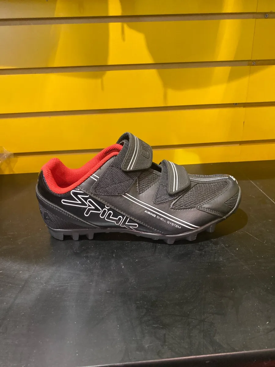 Bicycle shoe - Image 1